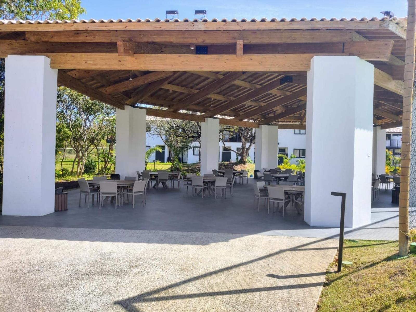 Vila Do Lago, Praia Do Forte Mata de Sao Joao Luaran gambar